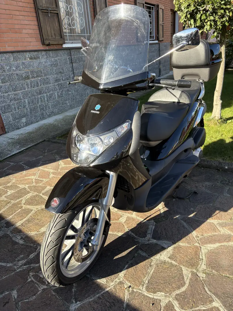 Piaggio Beverly 250 Negro - 1