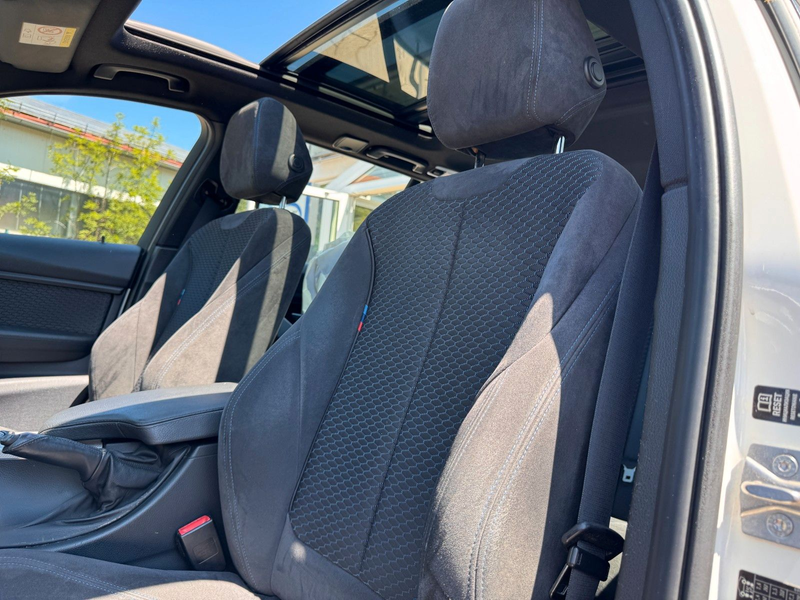 BMW 320 d Touring Automatik M-Paket *Pano*8fach* — photo 13