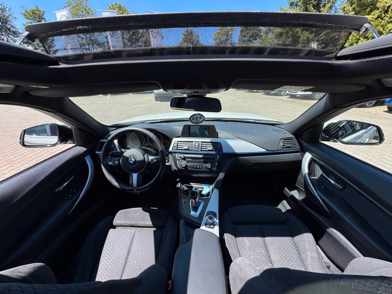 BMW 320 d Touring Automatik M-Paket *Pano*8fach* — photo 9