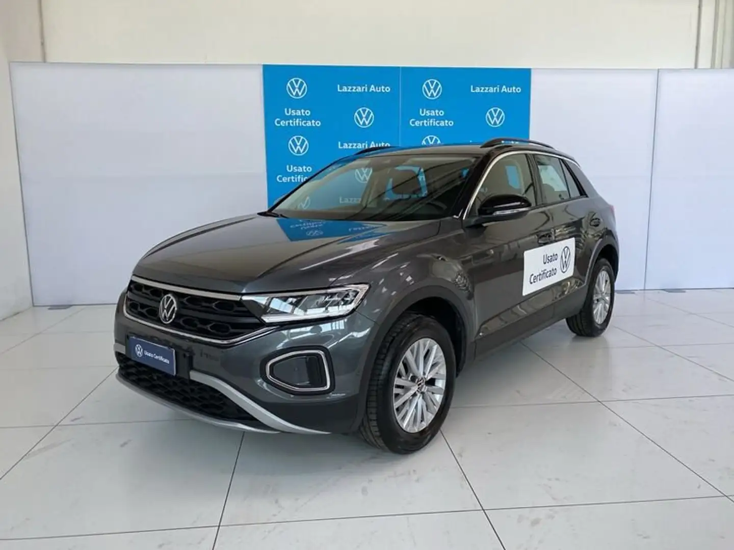 Volkswagen T-Roc 1.5 TSI ACT DSG Life Grey - 1