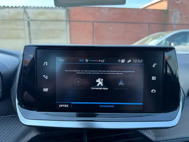 Peugeot 2008 view 21