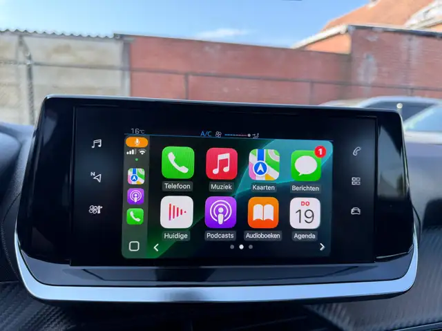 Peugeot 2008 view 25