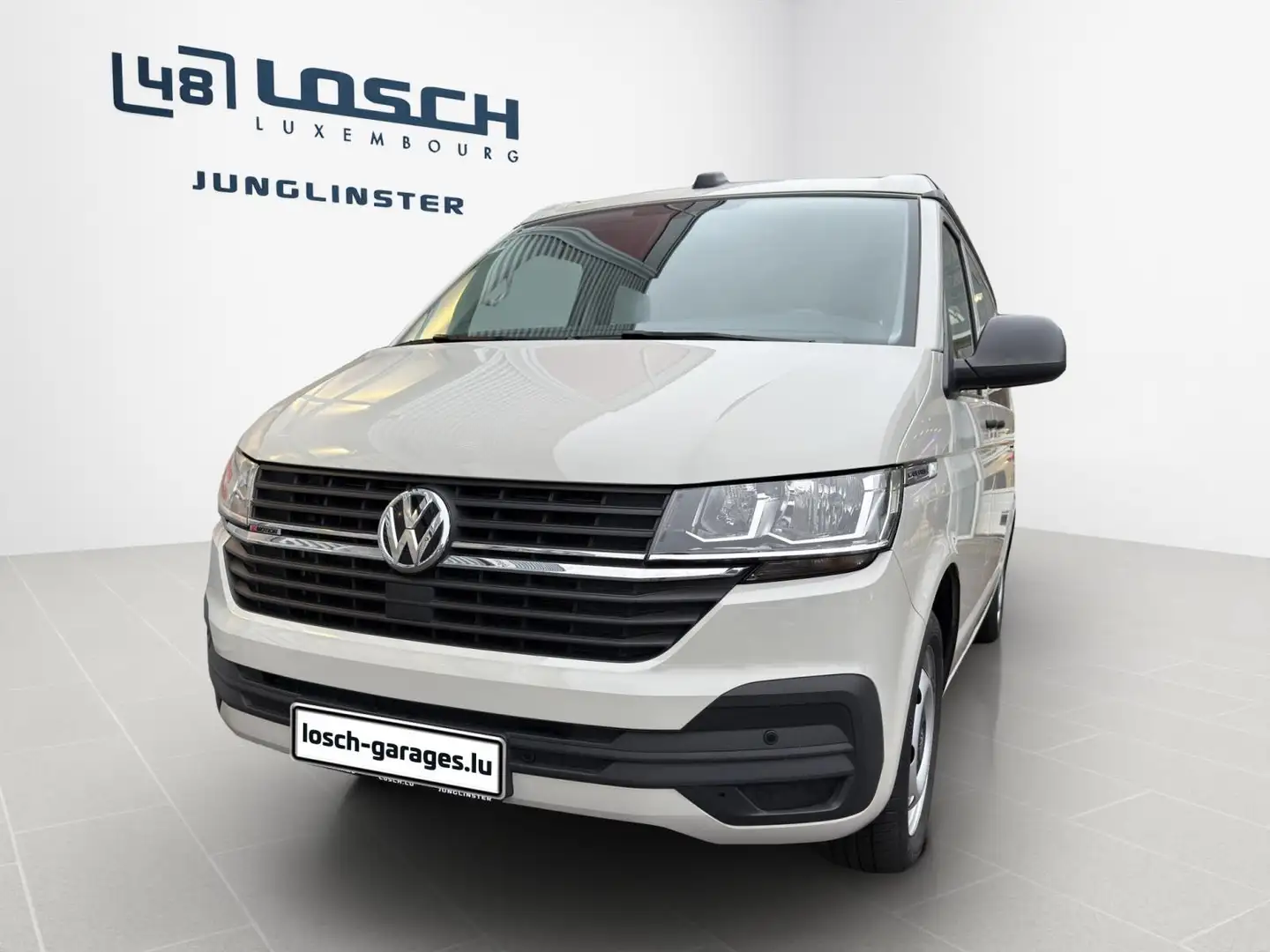 Volkswagen T6.1 California Beach Beige - 2