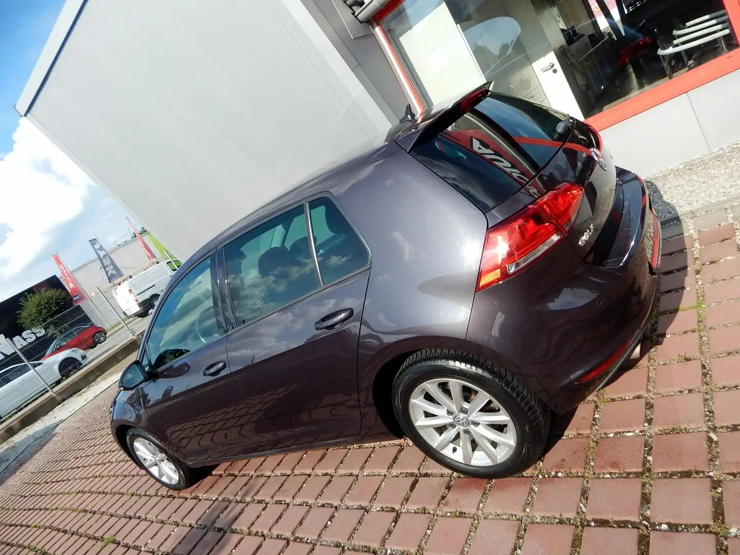 Volkswagen Golf VII 1.4 Lounge NAVI PDC SITZHEIZG. Gris - 2