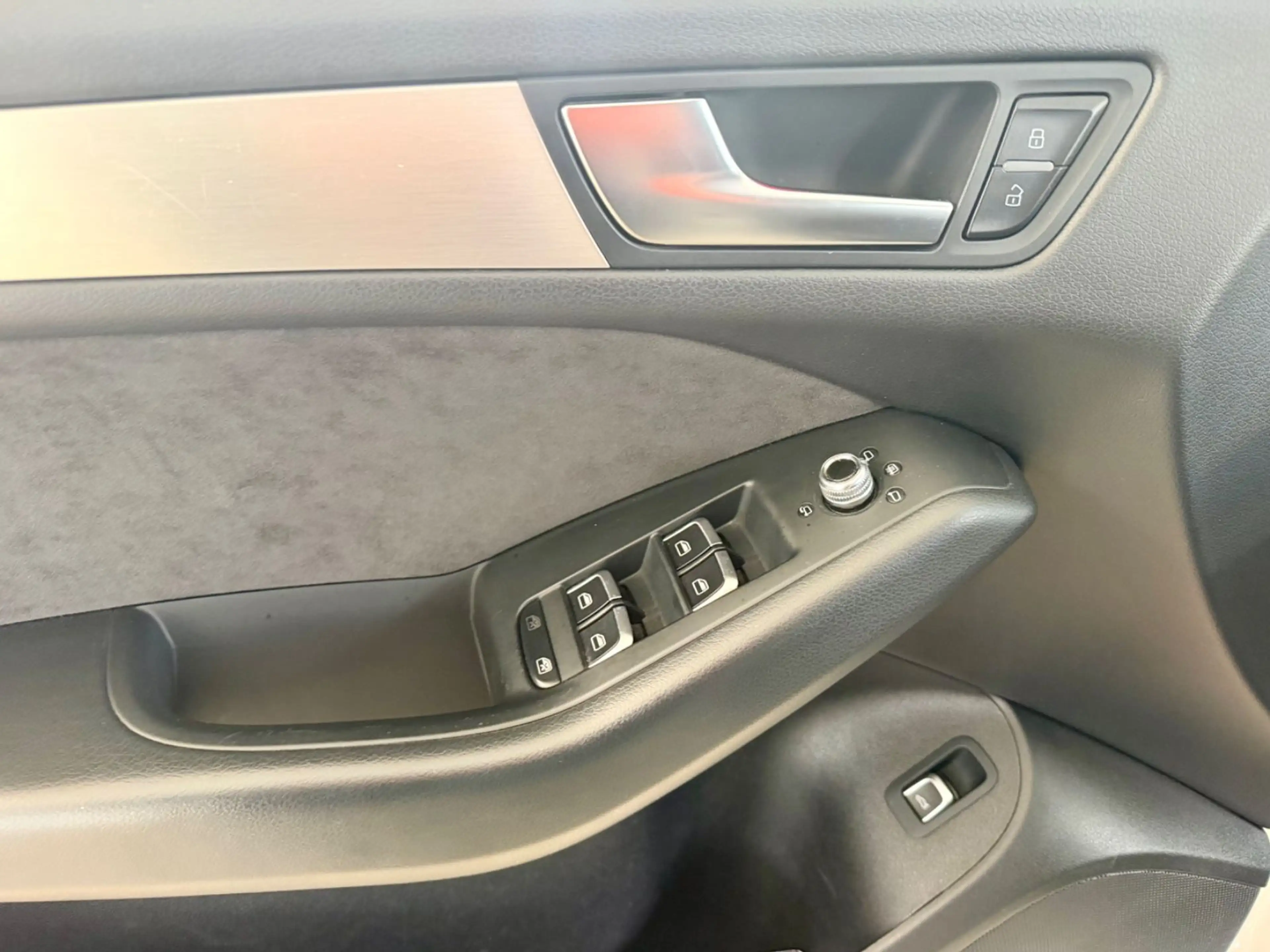 Audi SQ5 3.0 TDI competition quattro — photo 12