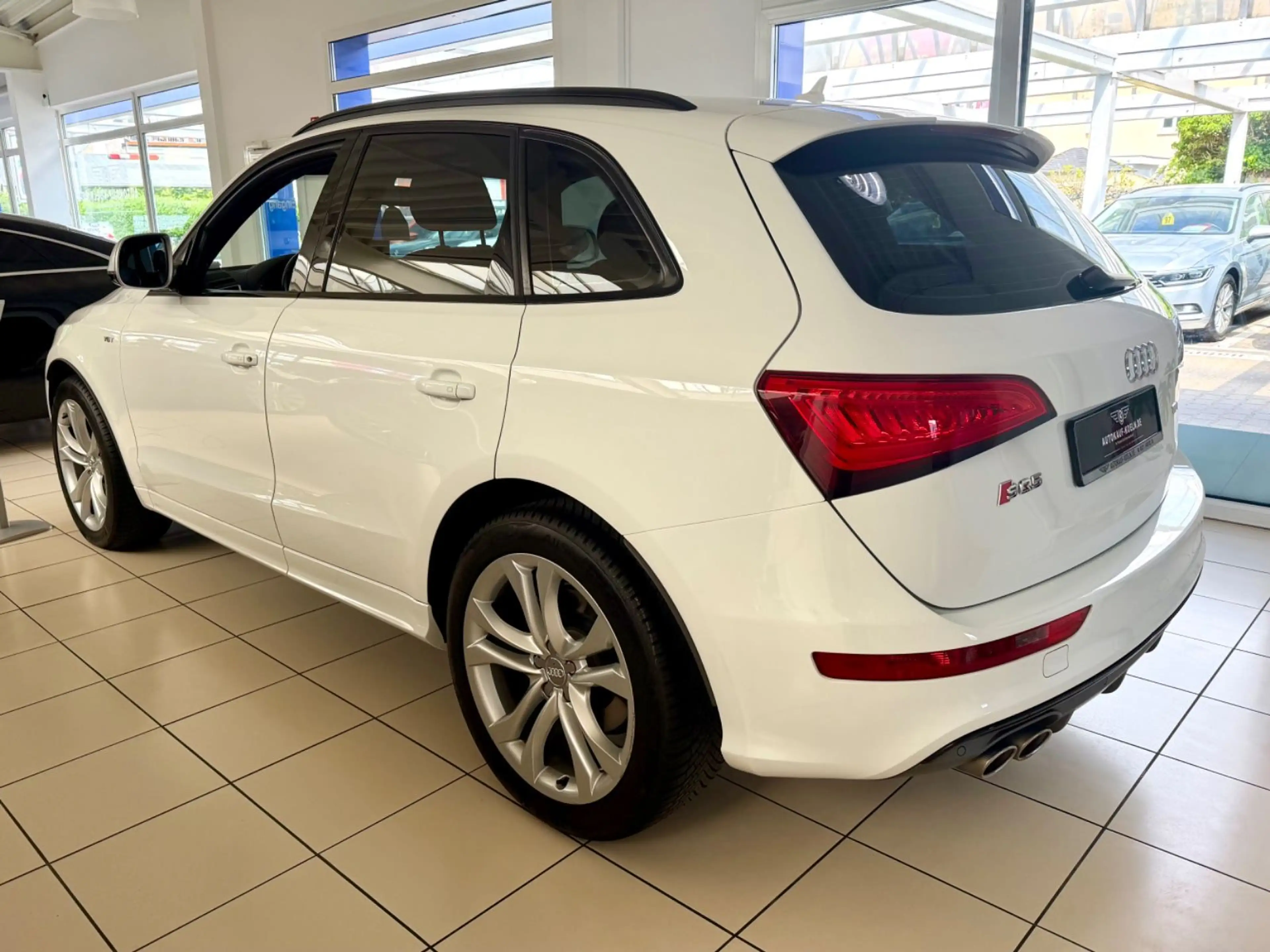 Audi SQ5 3.0 TDI competition quattro — photo 2