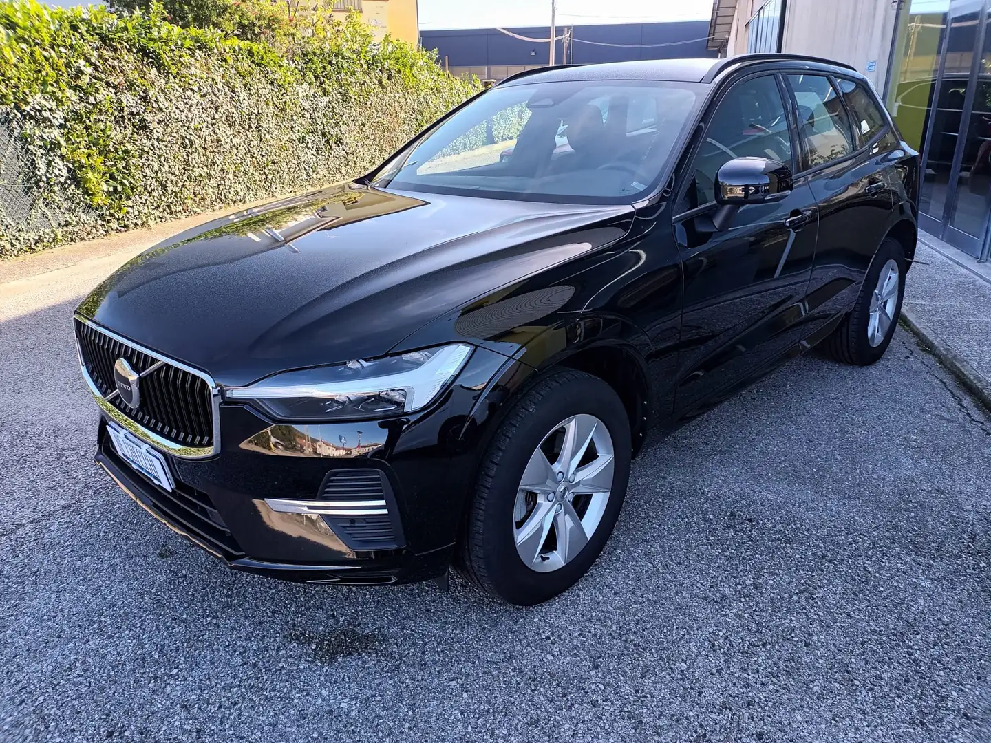 Volvo XC60 XC60 2.0 b4 Core auto Noir - 1