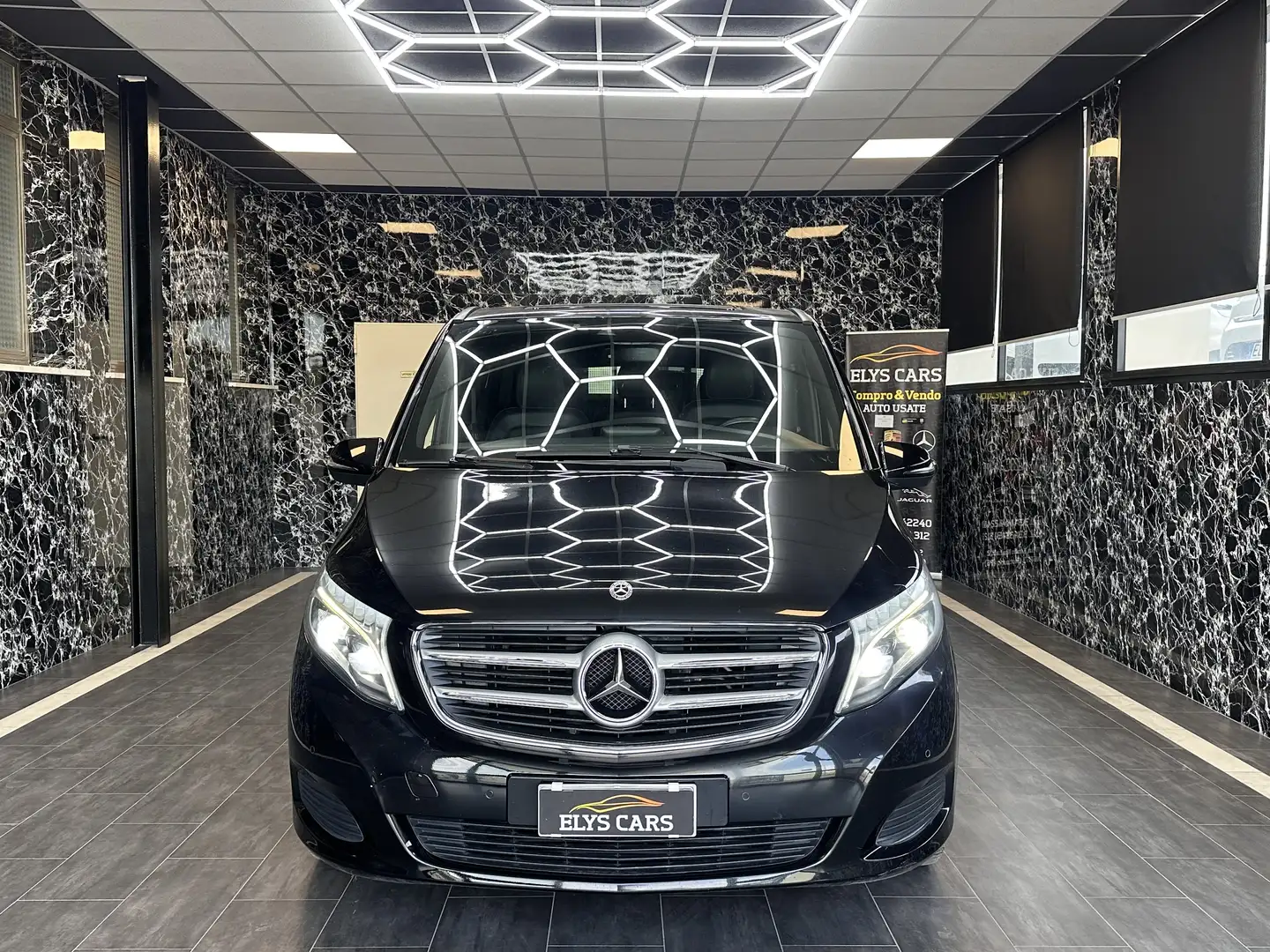 Mercedes-Benz V 250 Sport Extralong Automatica Nero - 2