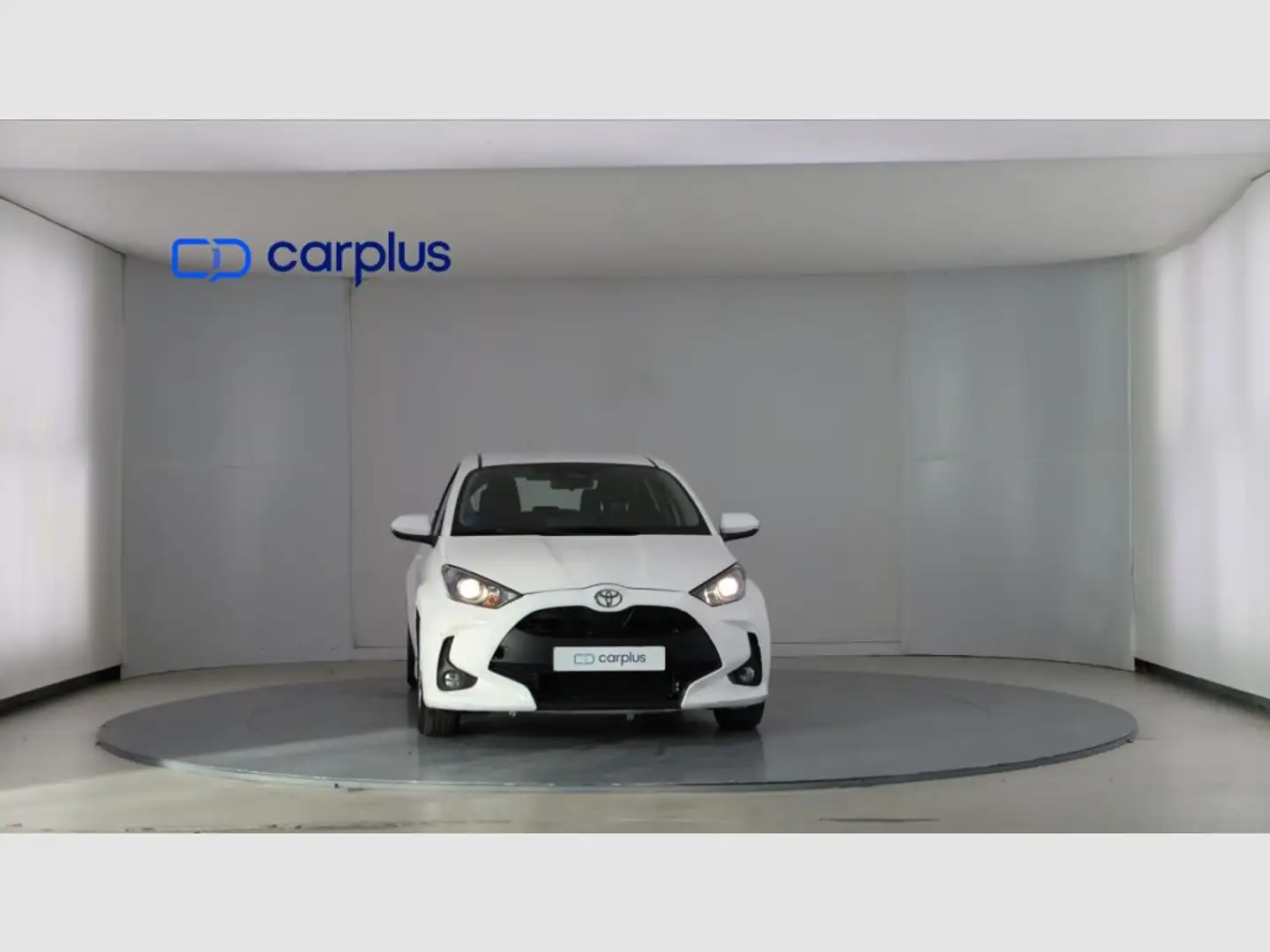 Toyota Yaris Van 1.5 120H Business Plus Blanco - 2