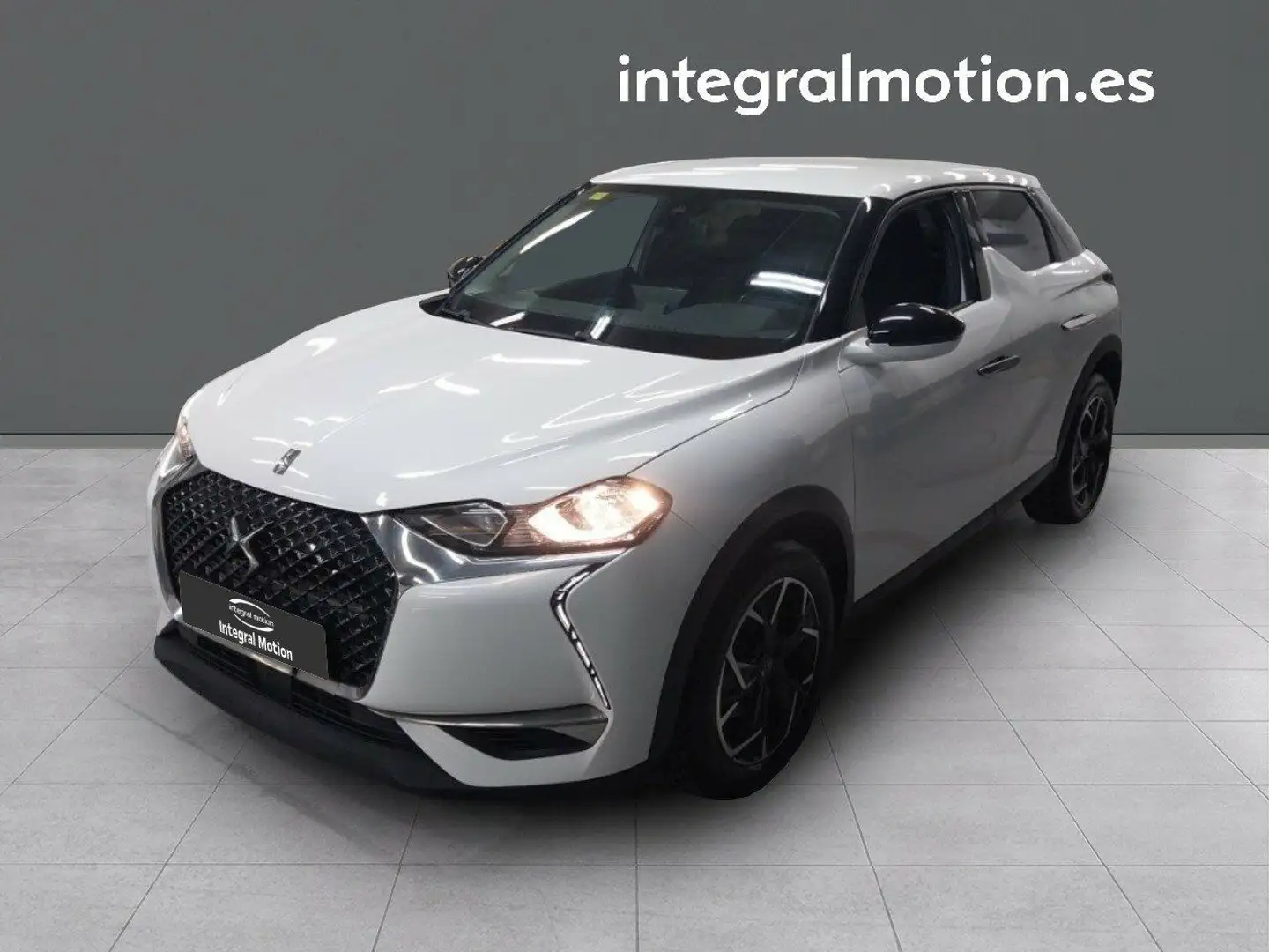 DS Automobiles DS 3 BlueHDi 73 kW Manual SO CHIC Blanco - 1
