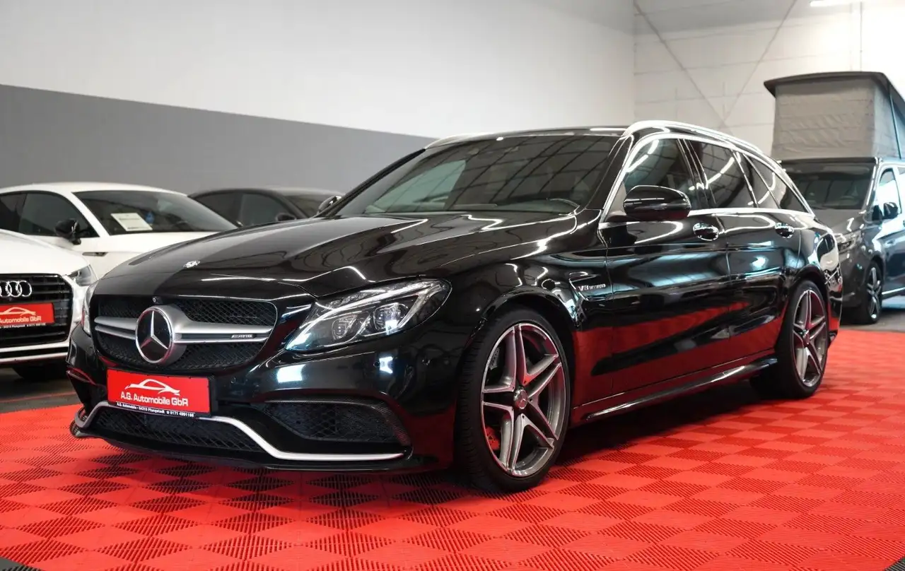 Mercedes-Benz C 63 AMG