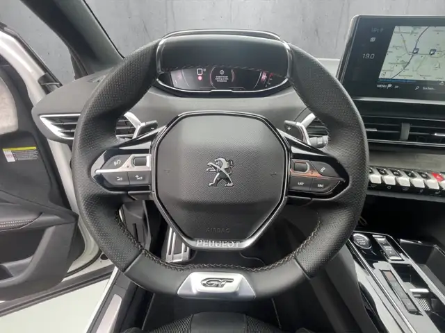 Peugeot 5008 view 10