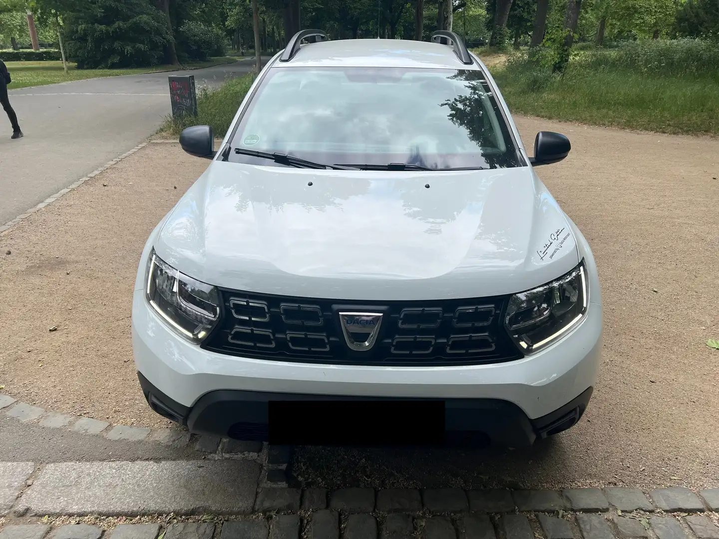Dacia Duster Access Benzin-LPG/AHK/Garantie/1 Hand - 1