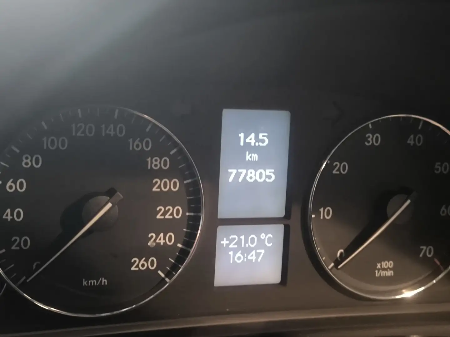 Mercedes-Benz C 180 C 180 Kompressor Classic Gris - 1