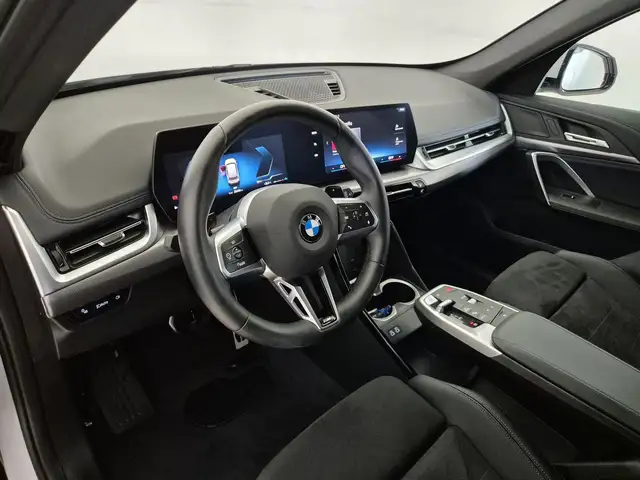 BMW X1 view 6