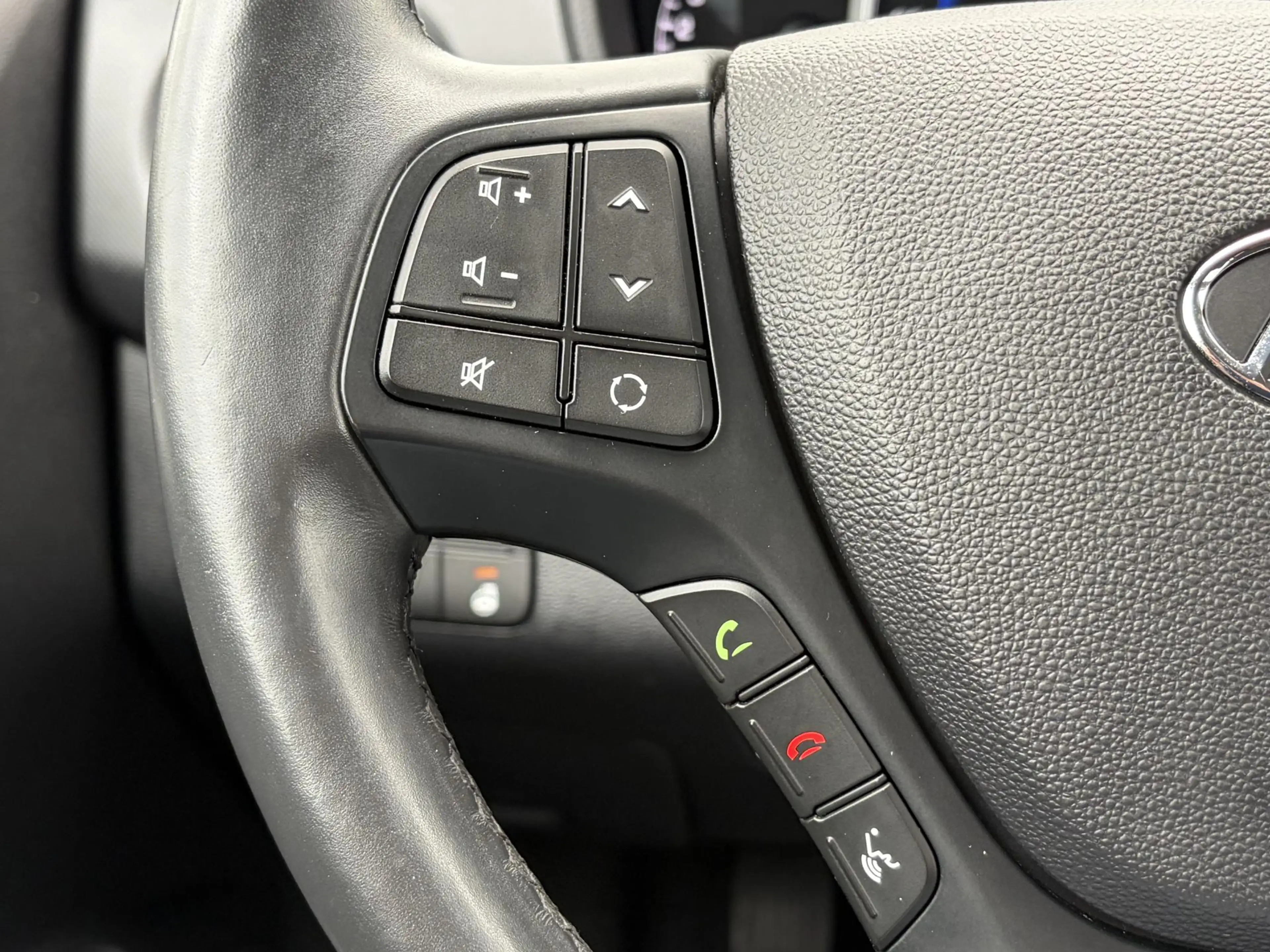 Hyundai i10 1.0 Premium / Trekhaak / Stoel en stuurverwarming — photo 10