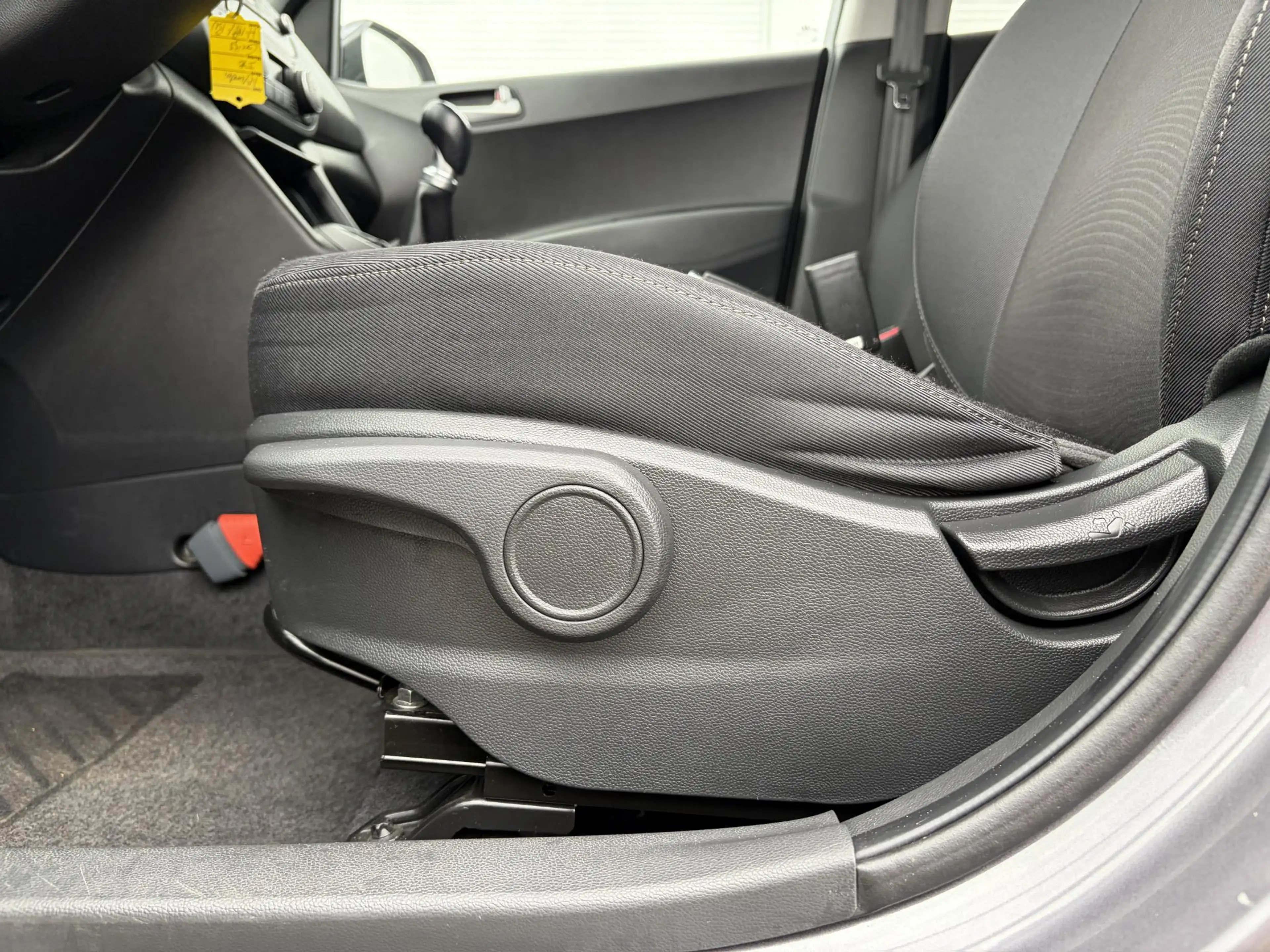 Hyundai i10 1.0 Premium / Trekhaak / Stoel en stuurverwarming — photo 32