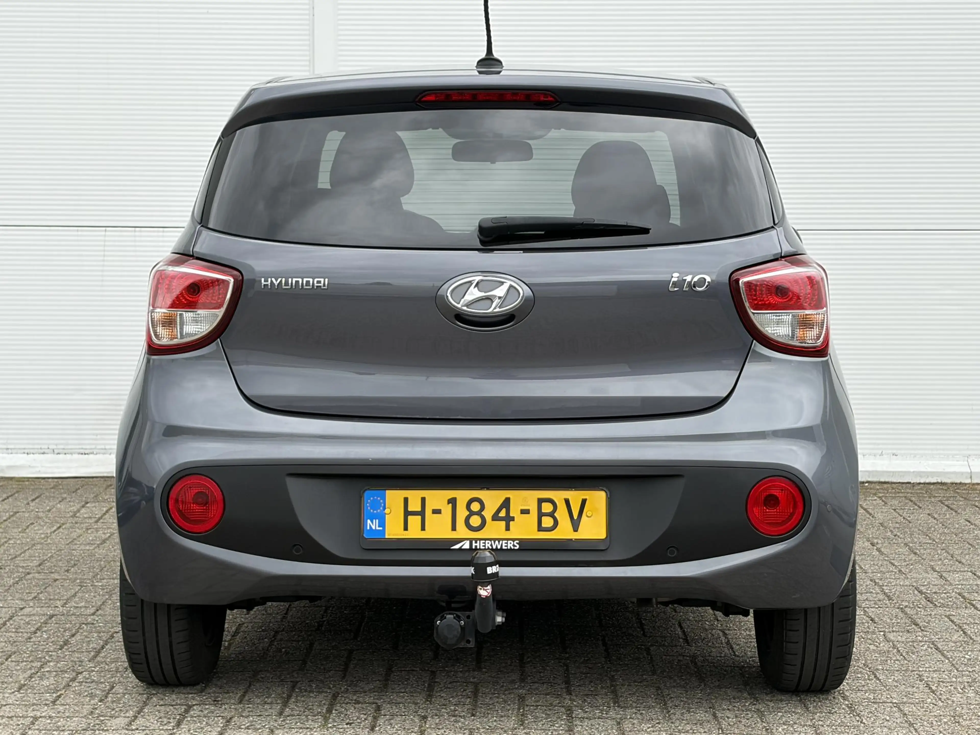 Hyundai i10 1.0 Premium / Trekhaak / Stoel en stuurverwarming — photo 28