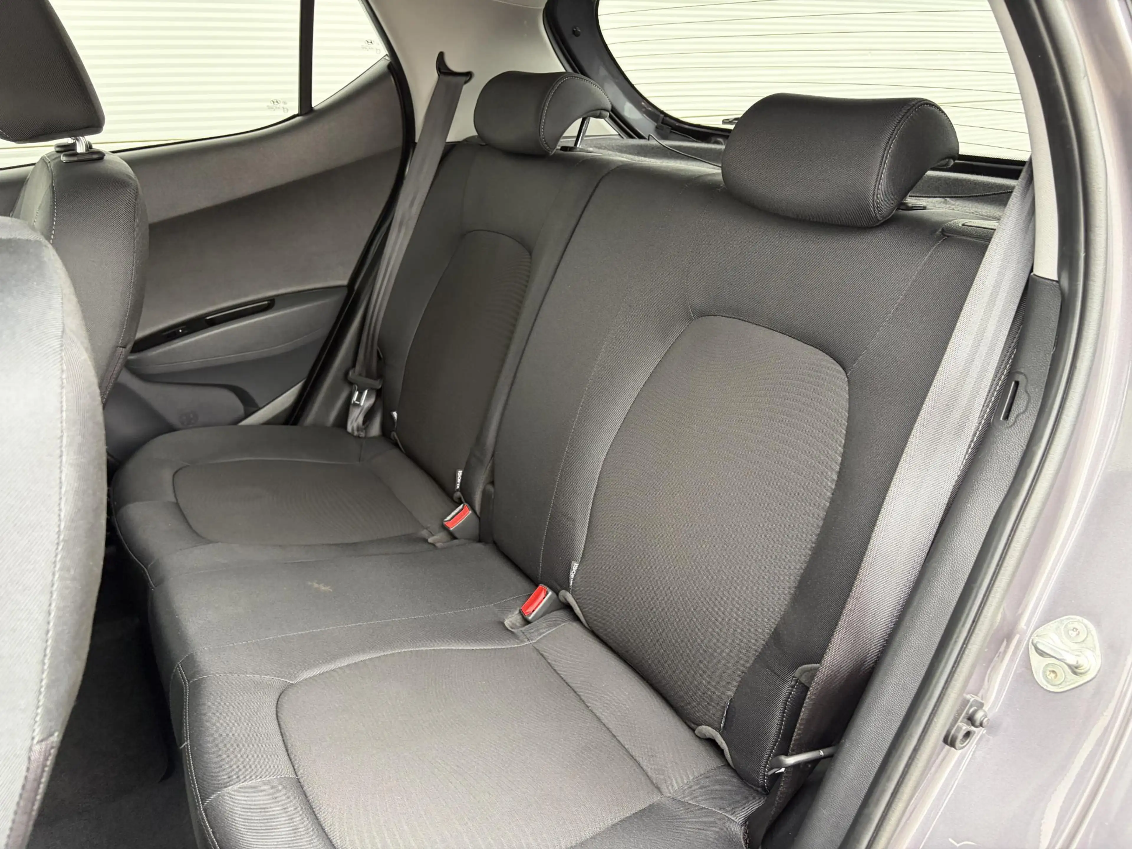 Hyundai i10 1.0 Premium / Trekhaak / Stoel en stuurverwarming — photo 7