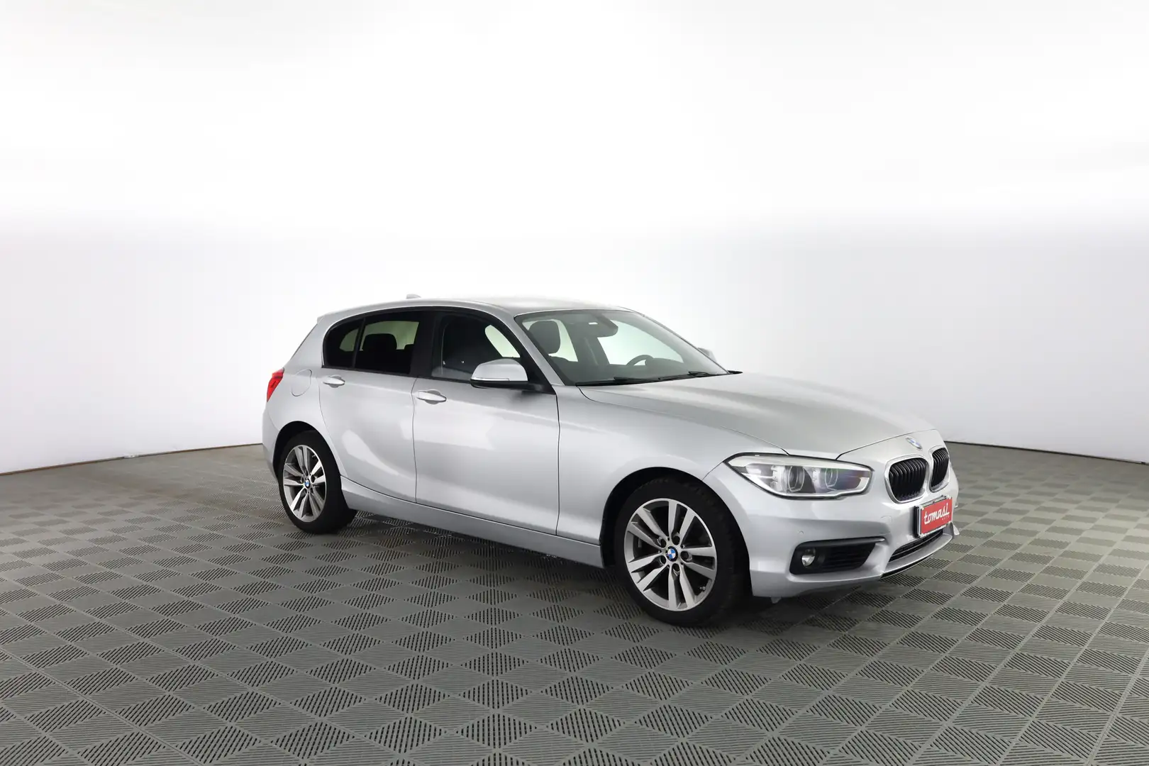 BMW 118 118d 5p. Advantage Grigio - 2