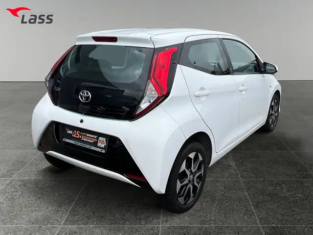 Toyota Aygo view 5