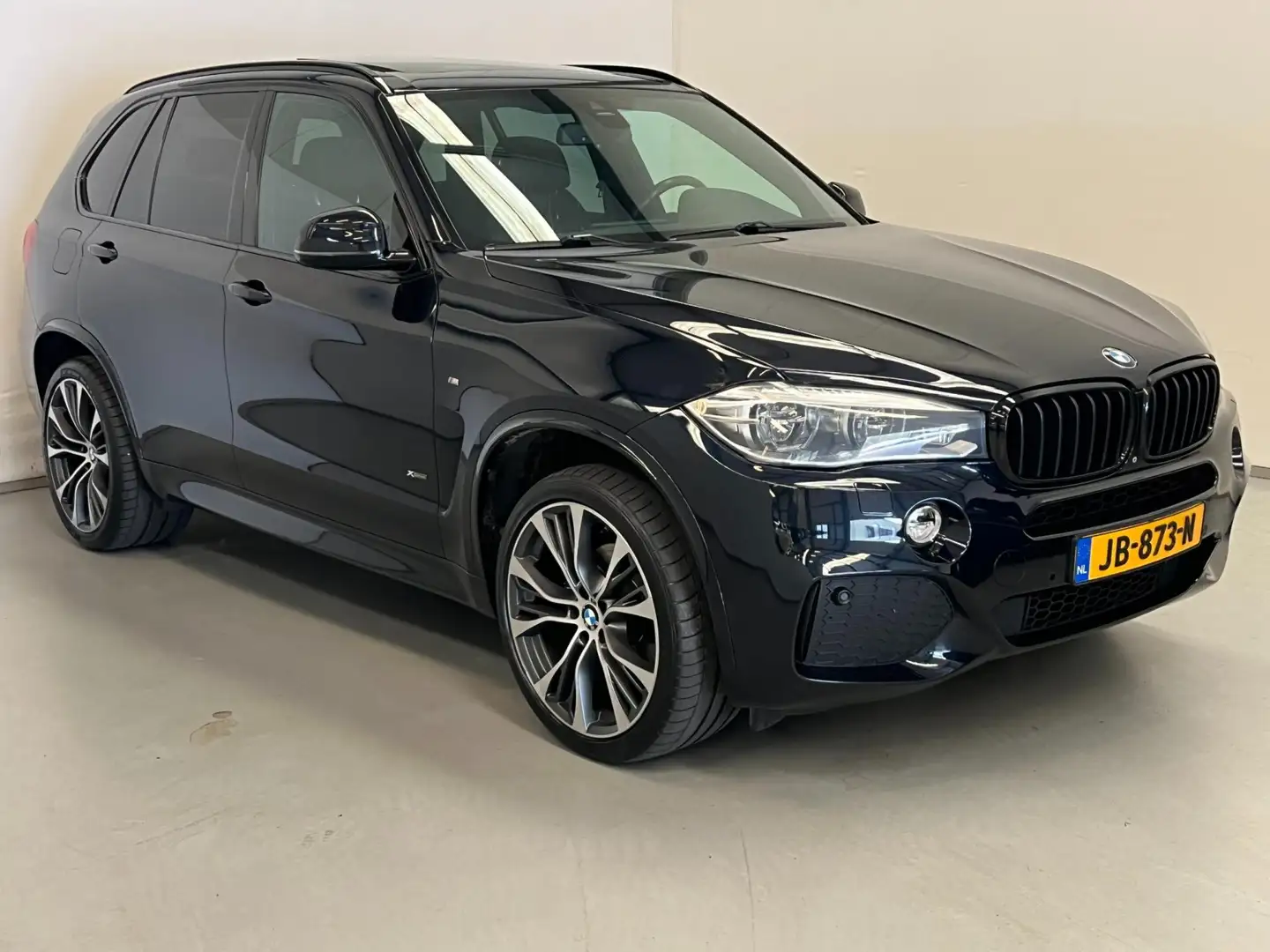 BMW X5 XDrive30d High Exe / M Pakket / Pano / Harman / HU Negro - 2