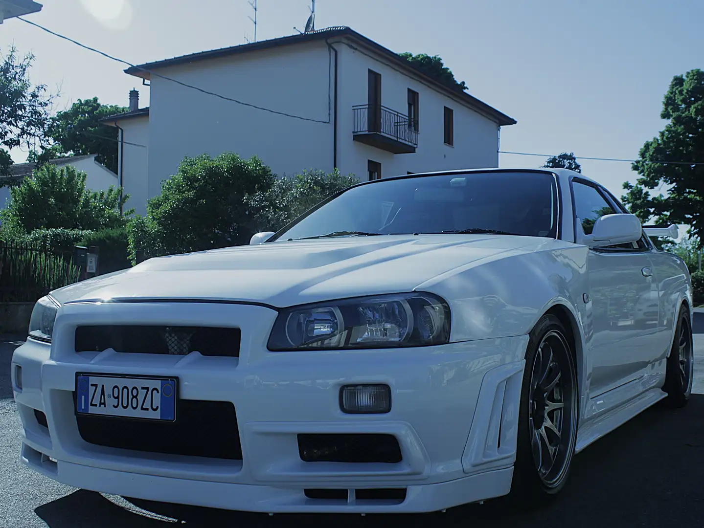 Nissan Skyline R34 GTT - Z-Tune - 526cv Bílá - 1
