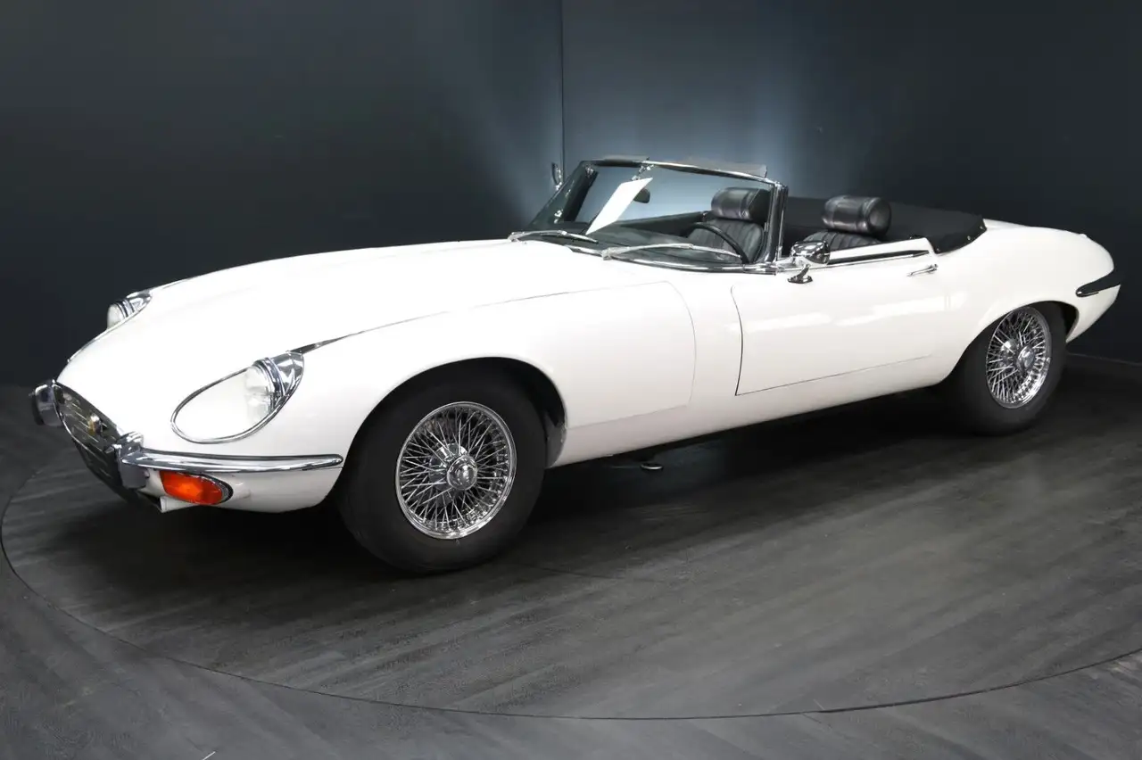 Jaguar E-Type V 12 Roadster 5-Gang Schaltung !, foto 3