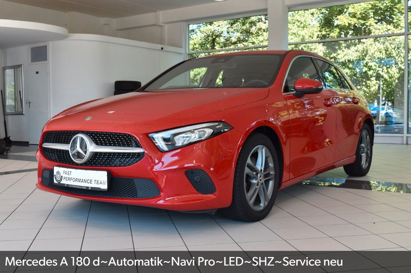 Mercedes-Benz A 180 d~Automatik~Navi Pro~LED~SHZ~Service neu
