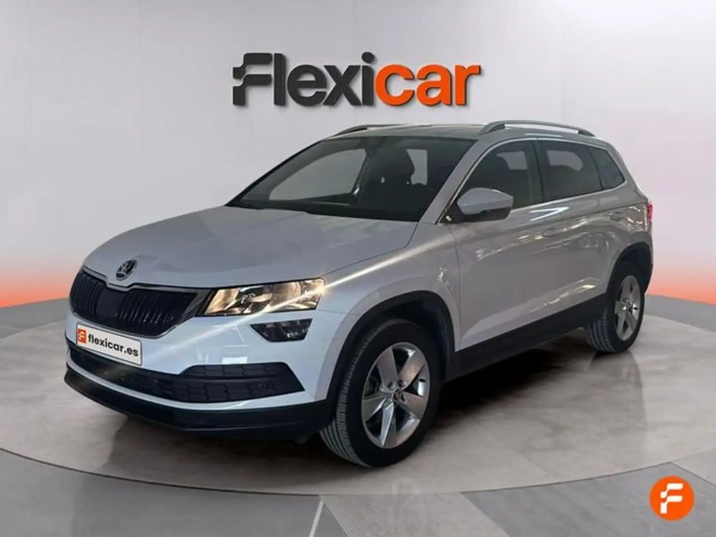 Skoda Karoq 1.5 TSI Style ACT 110KW Gris - 2
