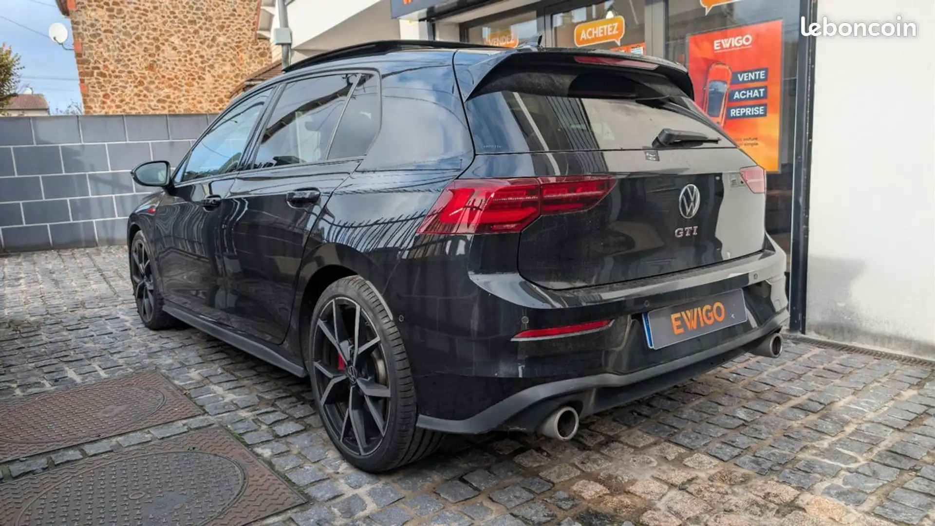 Volkswagen Golf 8 viii gti 2.0 tsi 245ch dsg 7 toit ouvrant Zwart - 2
