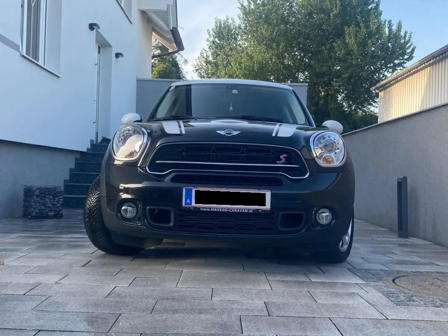 MINI Cooper SD Countryman MINI Countryman COOPER SD COOPER S Schwarz - 1