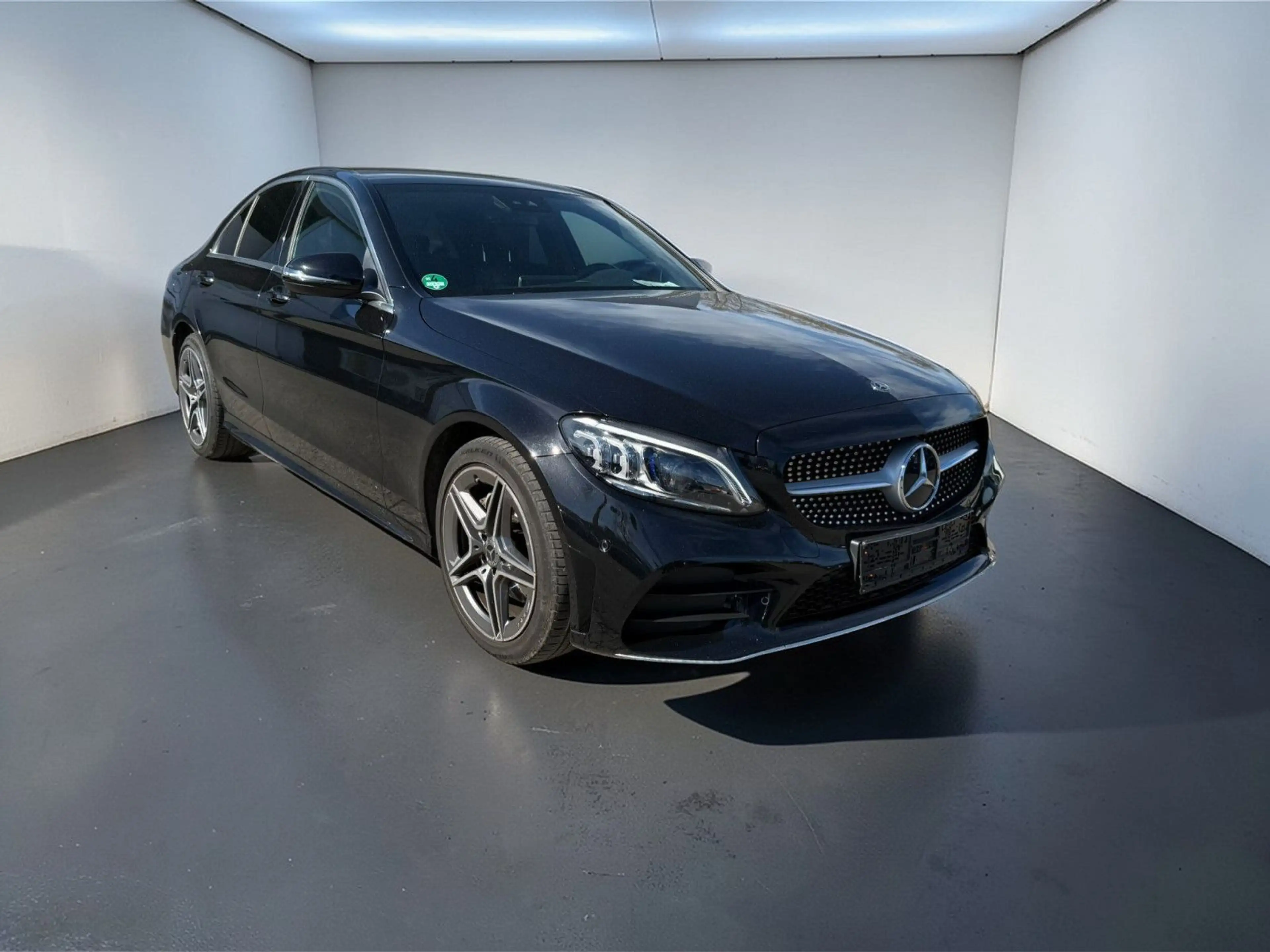 Mercedes-Benz C 180 Limousine AMG LINE MBEAM*RÜCKKAM*AMBIENT — photo 3