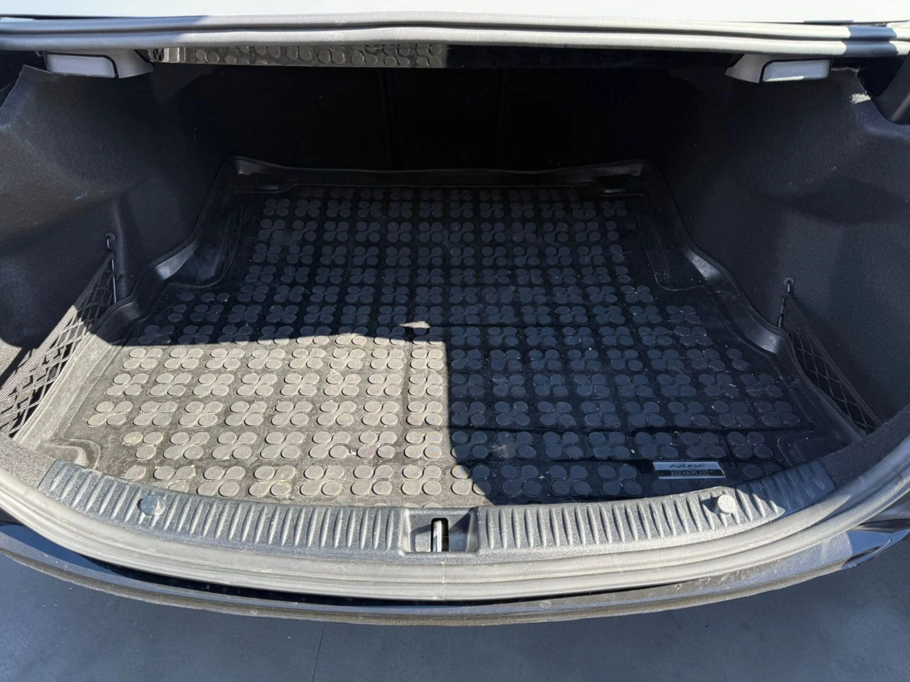 Mercedes-Benz C 180 Limousine AMG LINE MBEAM*RÜCKKAM*AMBIENT — photo 14