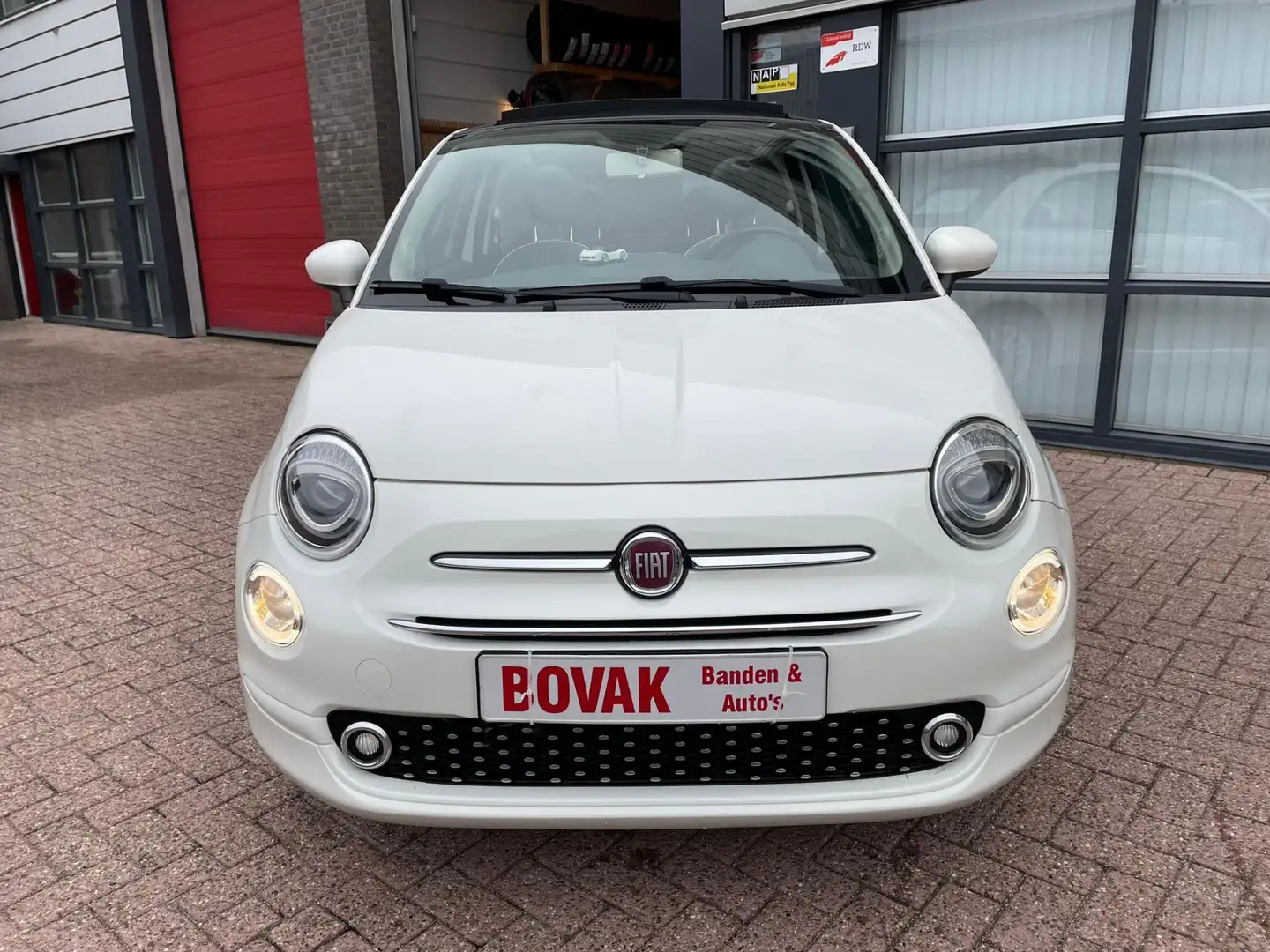 Fiat 500C 1.2 Lounge Edition Wit - 2