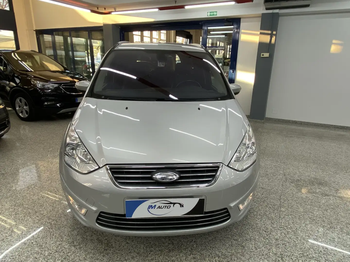 Ford Galaxy 2.0 tdci Titanium 163cv powershift Plateado - 1
