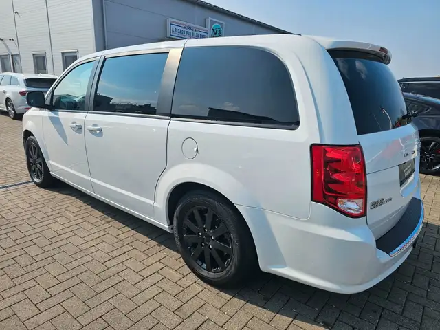 Dodge Grand Caravan *3.6L V6*LPG*AHK*7Sitze.Tüv-Neu