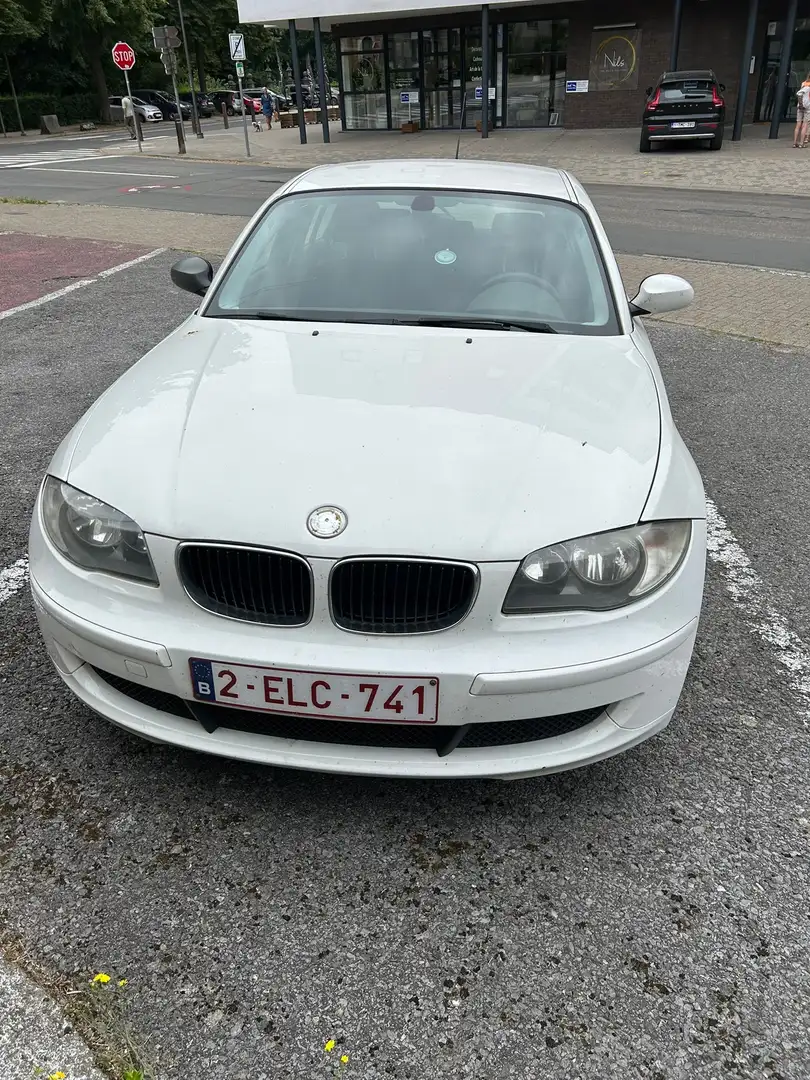 BMW 116 116i Blanc - 1