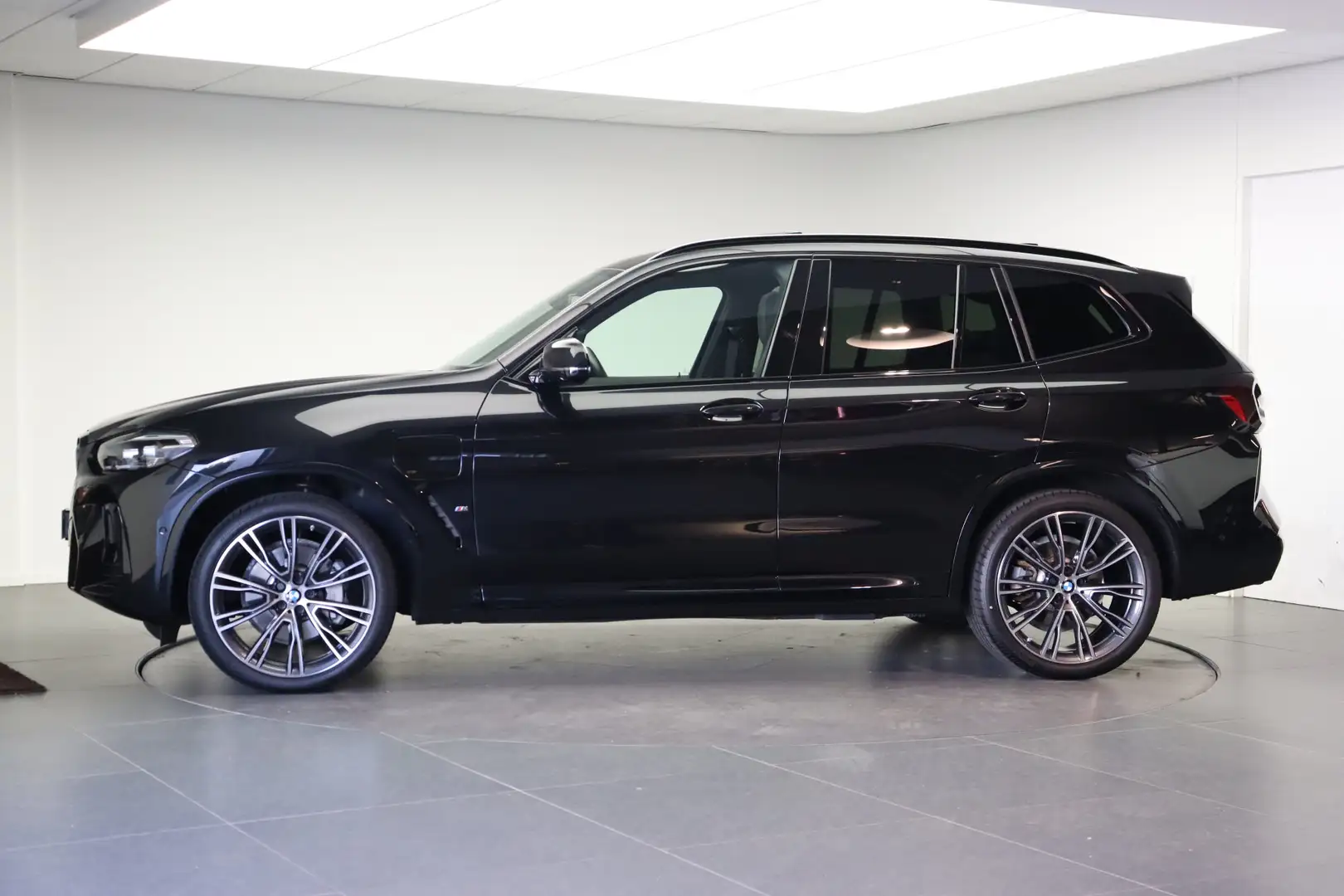 BMW X3 xDrive30e High Executive M Sport Automaat / Panora Zwart - 2
