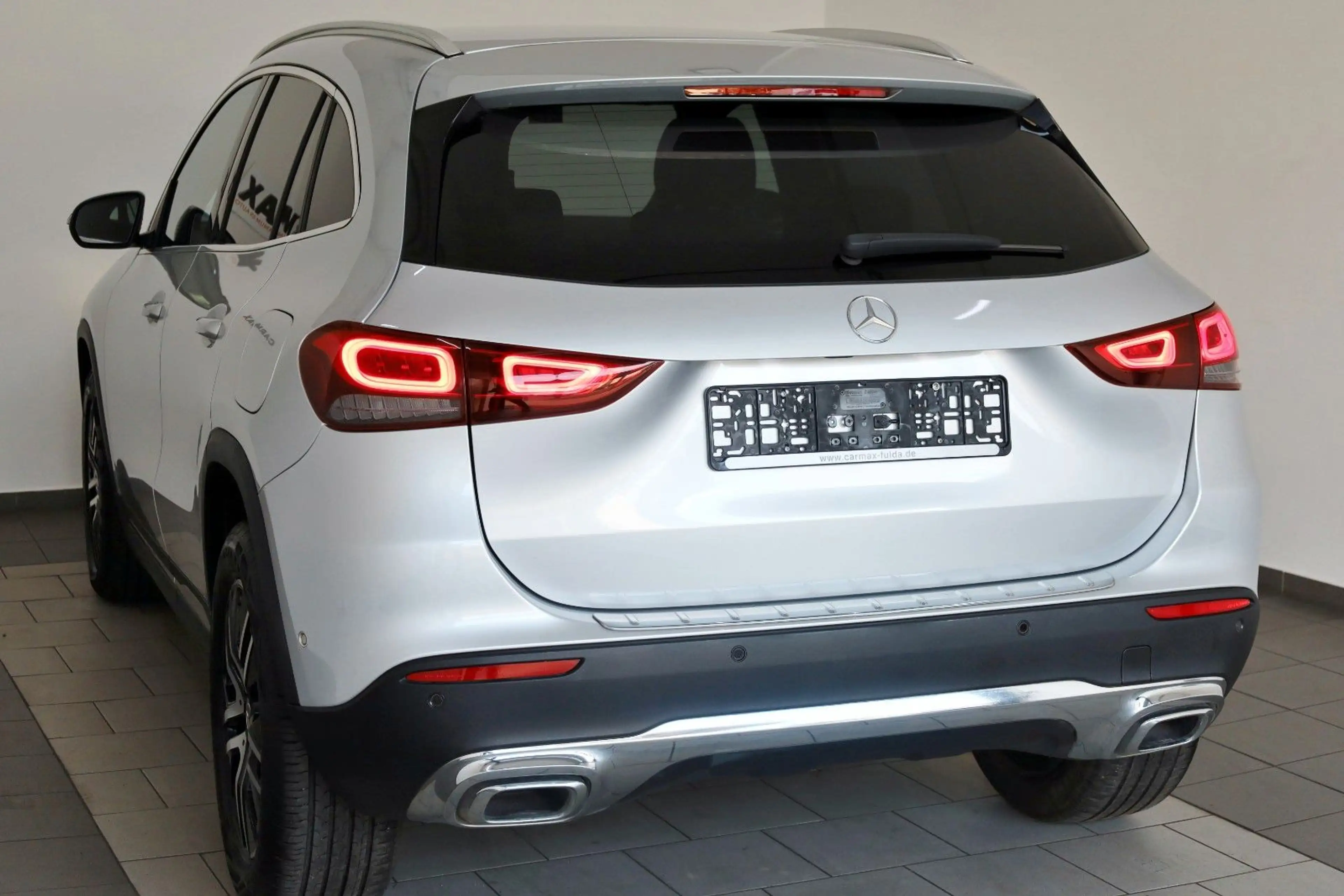Mercedes-Benz GLA 200 d Progressive T.Leder,Navi,LED,Park Paket — photo 8
