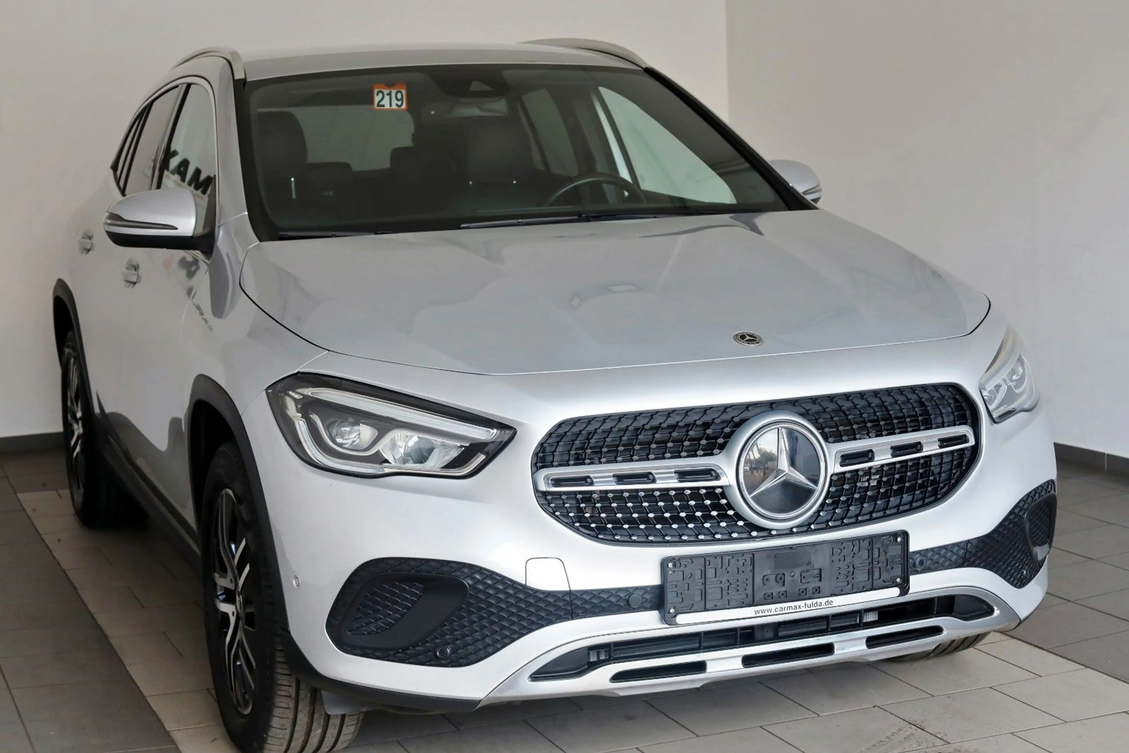 Mercedes-Benz GLA 200 d Progressive T.Leder,Navi,LED,Park Paket — photo 7