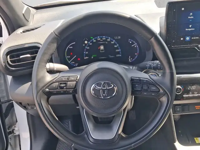 Toyota Yaris Cross view 7