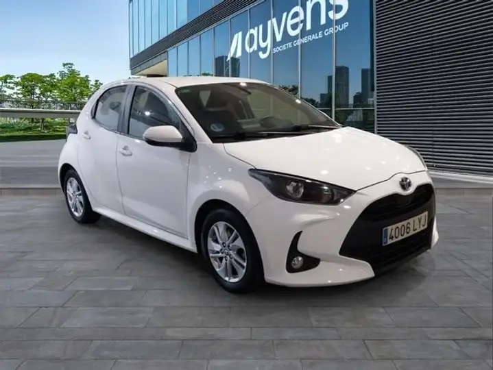 Toyota Yaris 1.5 Business Plus 2022, foto 3