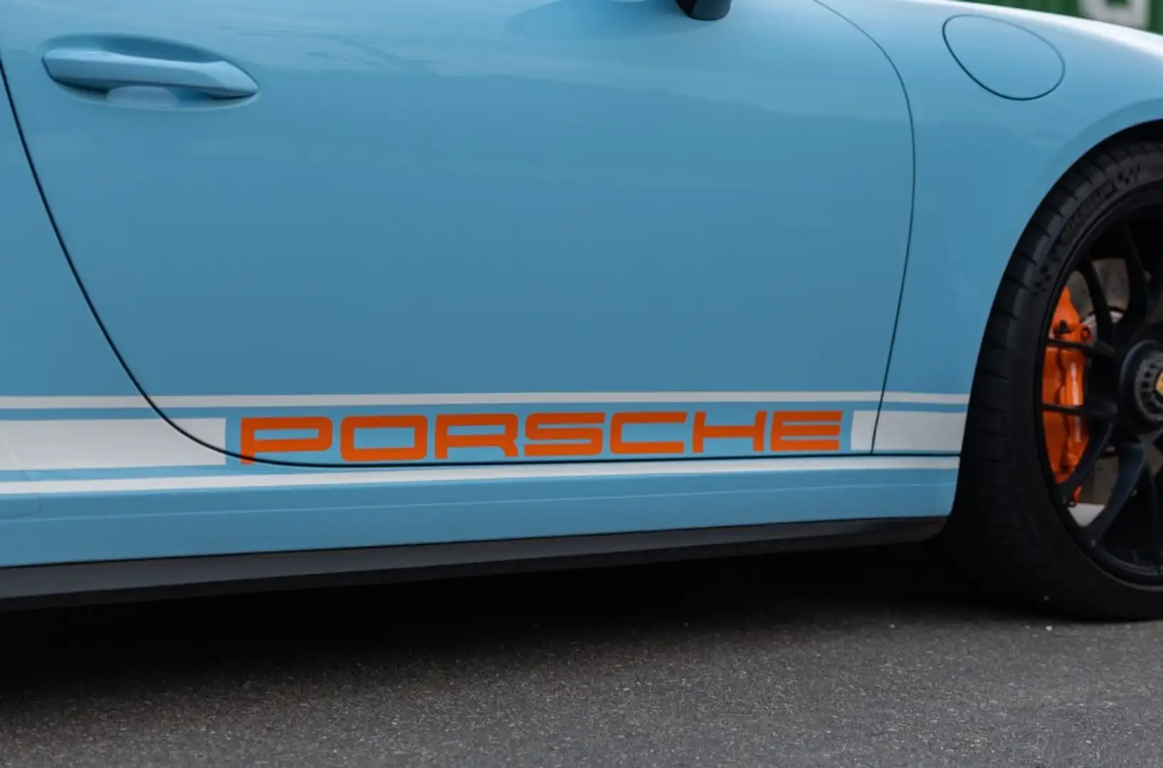 Porsche 991 Carrera GTS Coupe Bleu - 2