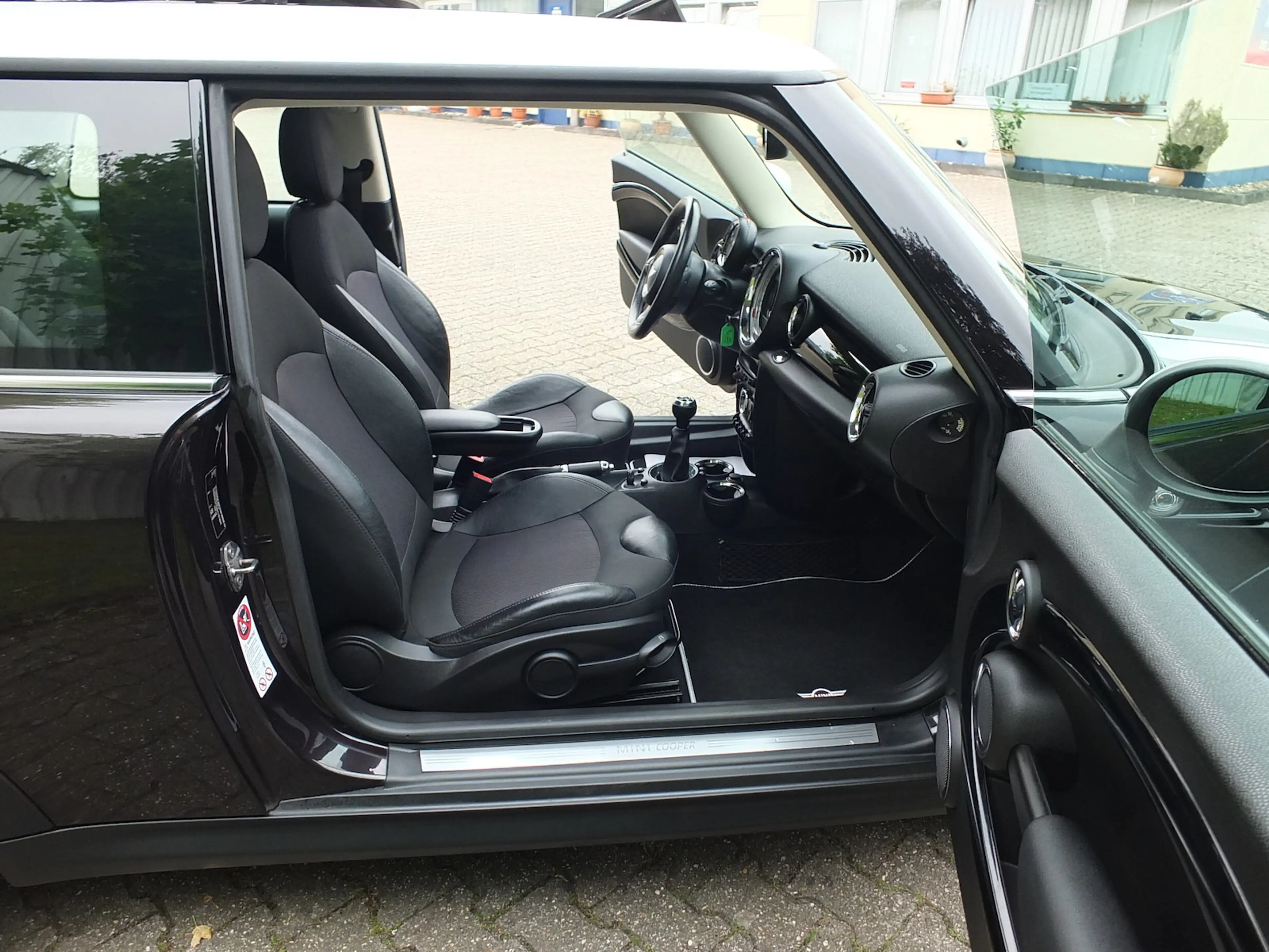 MINI Cooper PANORAMA NAVI XENON LEDER PDC BLUETOOTH — photo 7