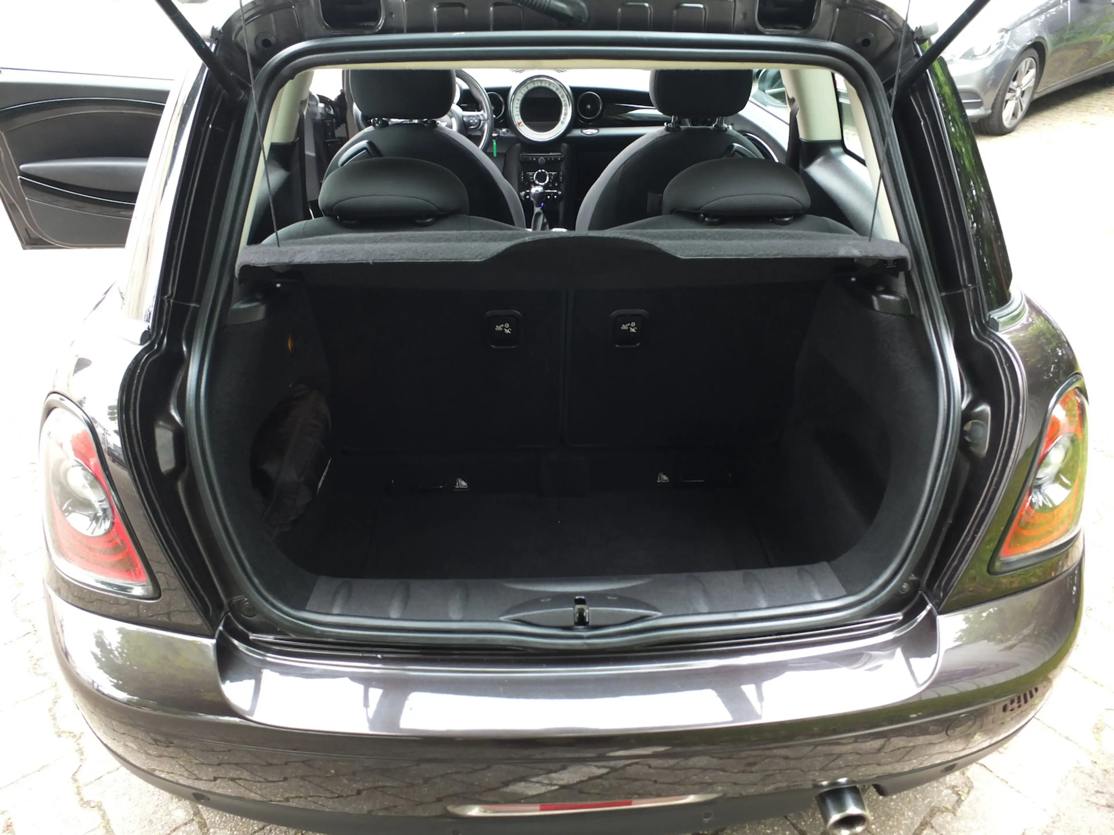MINI Cooper PANORAMA NAVI XENON LEDER PDC BLUETOOTH — photo 8
