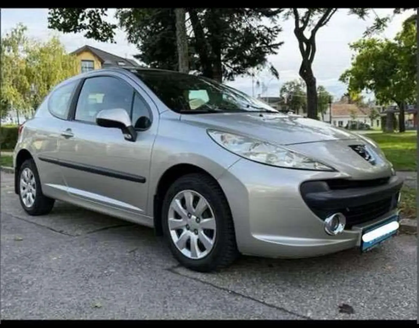 Peugeot 207 Active 1,4 16V - 1
