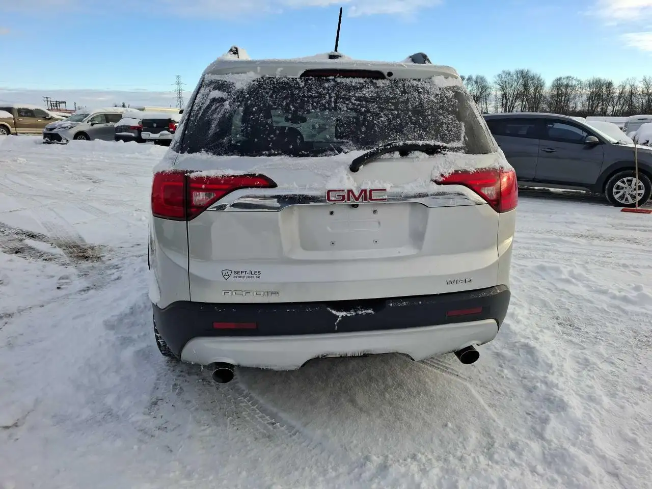 GMC Acadia photo GMC Acadia