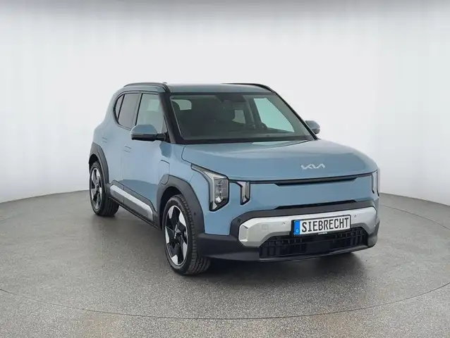 Kia Unknown Model view 3