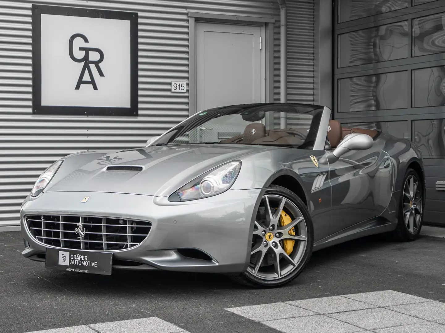 Ferrari California 4.3 V8 HELE | Keramisch | Stoelverwarming Grijs - 1